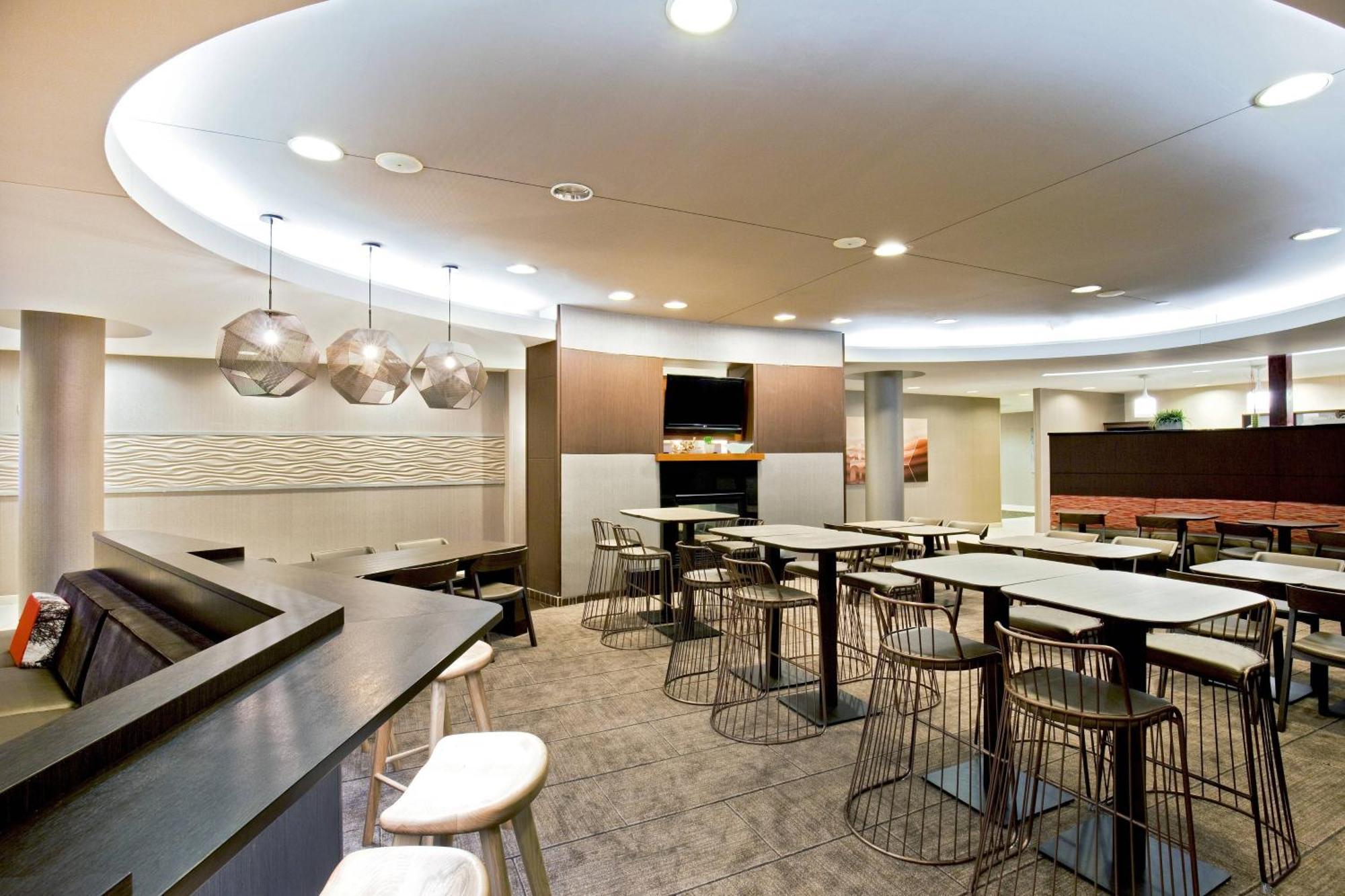 Springhill Suites Chesapeake Greenbrier Buitenkant foto