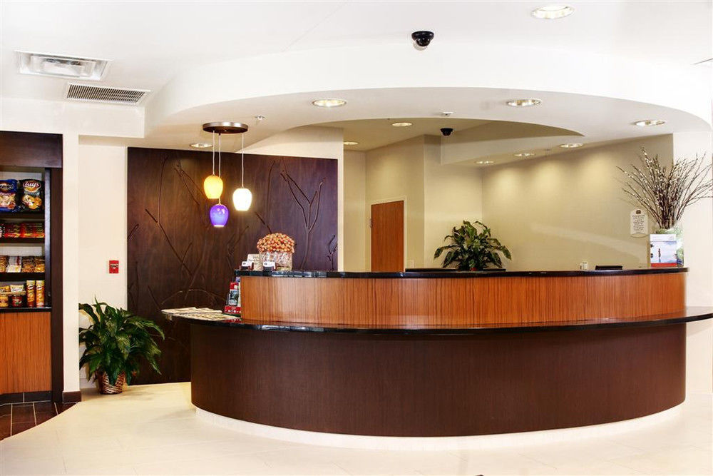 Springhill Suites Chesapeake Greenbrier Buitenkant foto