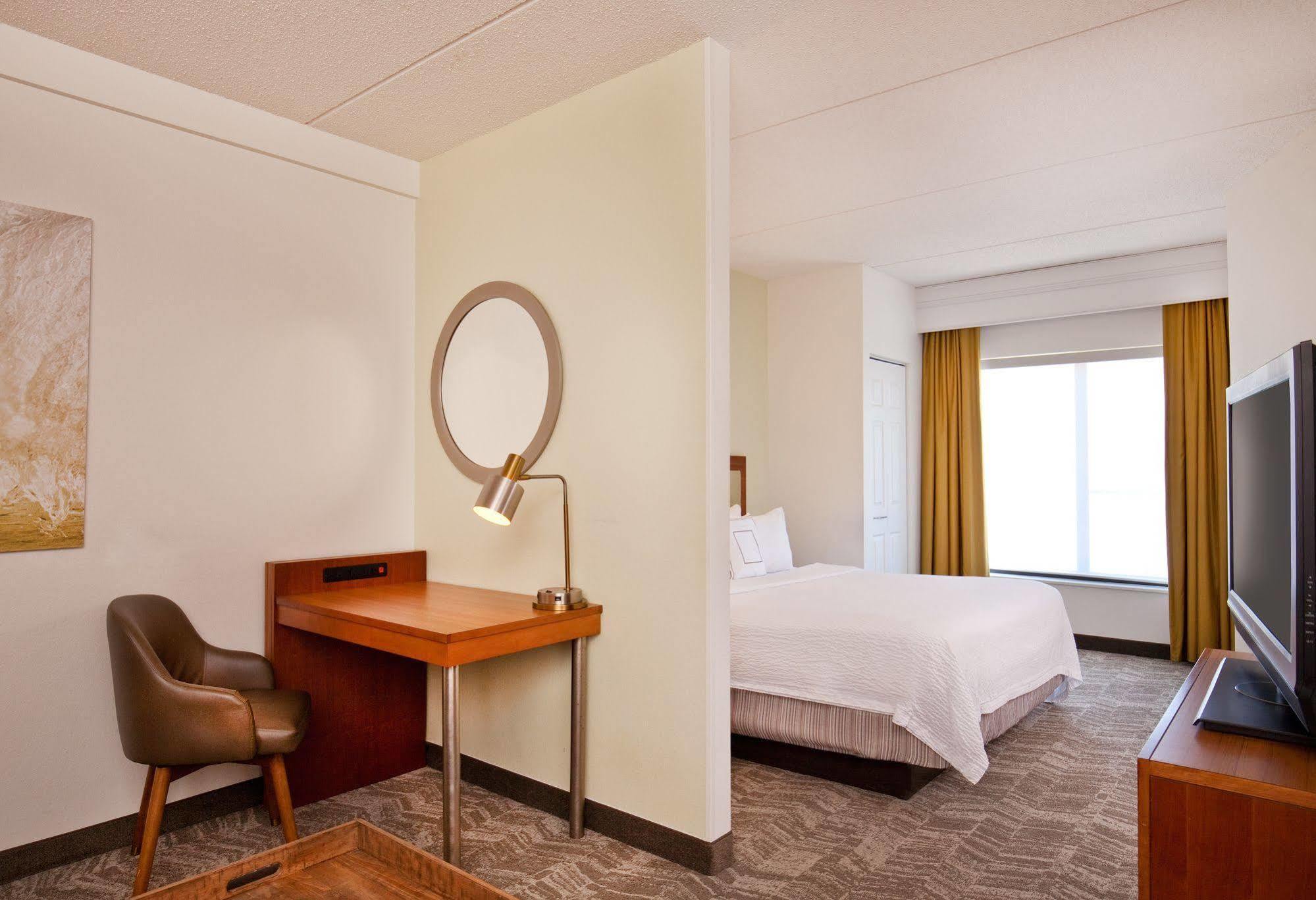 Springhill Suites Chesapeake Greenbrier Buitenkant foto